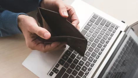 Stairway to hell: Scams, ransomware, and $6.5m gone from Kiwis' pockets